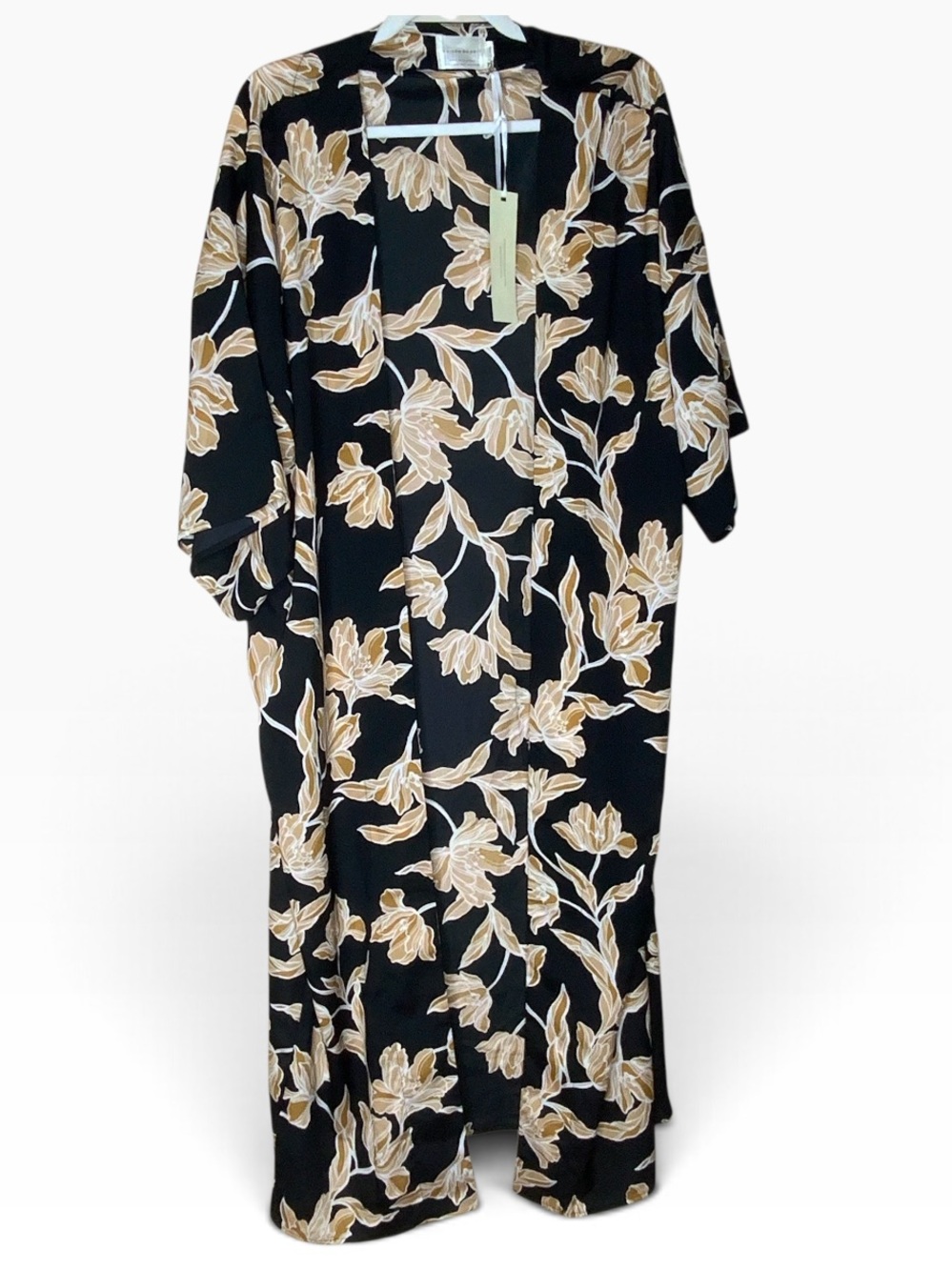 Floral Black and Tan open front robe- NWT